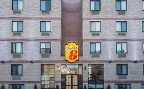 Super 8 Motel Brooklyn